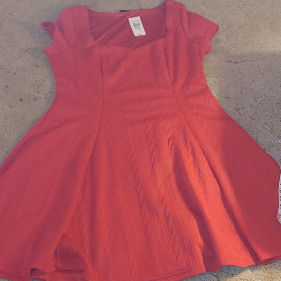 NWT- Torrid textured knit skater dress size 1 - Picture 7 of 10